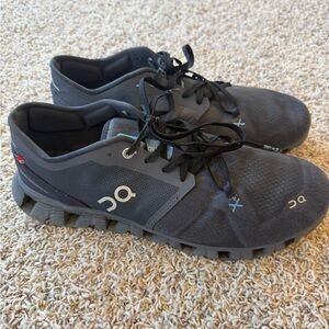 On Cloud X Men's Size 11 Running Shoes Sneakers Black / Grey Blue Lightweight